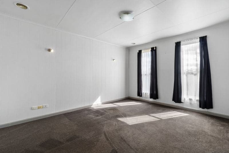 12 Old Port Campbell Road Cobden VIC, Cobden - Thumbnail 4
