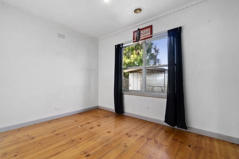 12 Old Port Campbell Road Cobden VIC, Cobden - Thumbnail 7