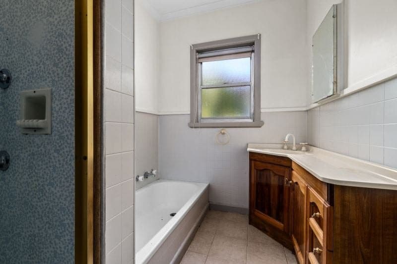 12 Old Port Campbell Road Cobden VIC, Cobden - Thumbnail 8