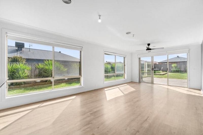 28 Imperial Drive Colac VIC, Colac - Thumbnail 2