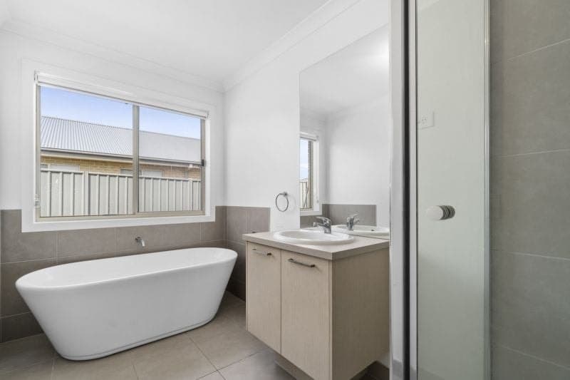 28 Imperial Drive Colac VIC, Colac - Thumbnail 7