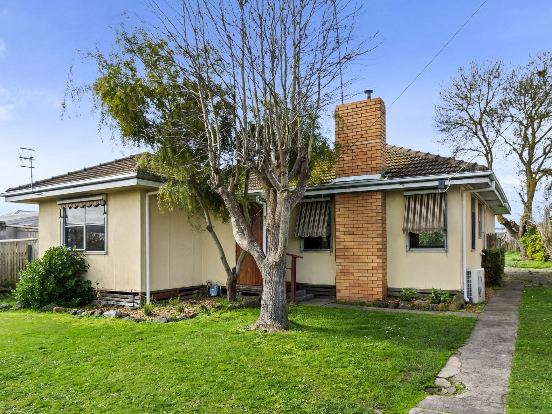 14 Richmond Street Colac VIC, Colac - Image 1