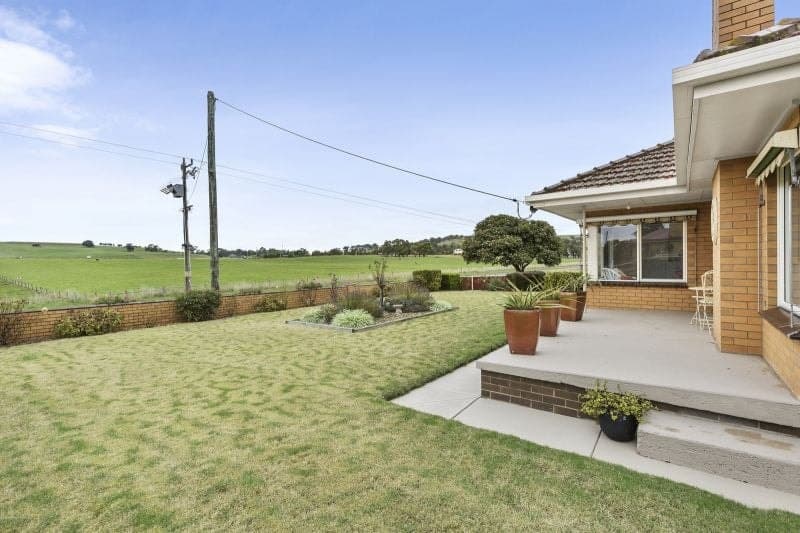 1209 Corangamite Lake Road Alvie VIC, Alvie - Thumbnail 3