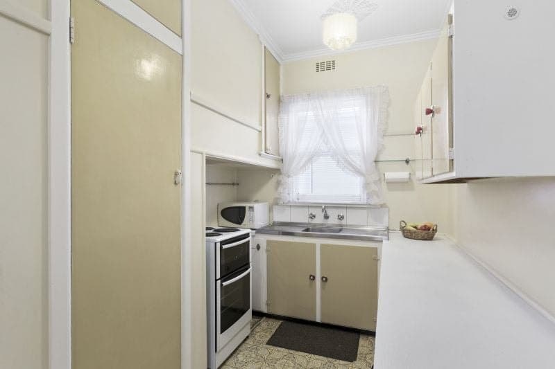 160 Hearn Street Colac VIC, Colac - Thumbnail 3
