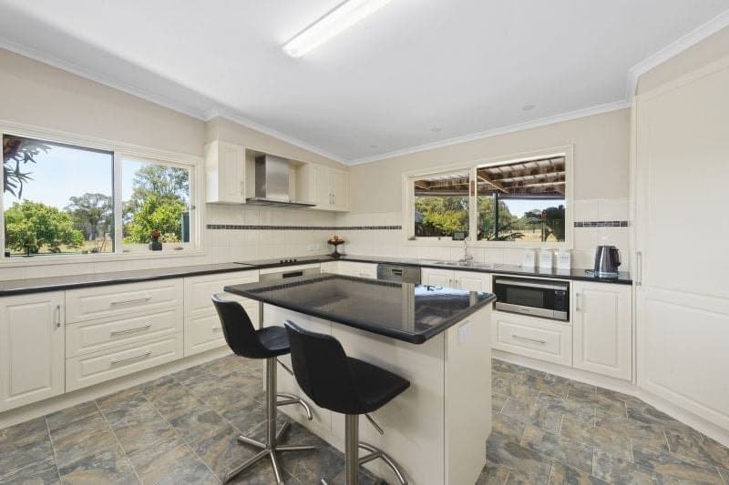 225 Pipeline Road Forrest VIC, Forrest - Thumbnail 4