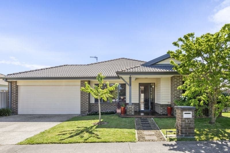 15 Rodger Drive COLAC VIC, Colac - Image 1