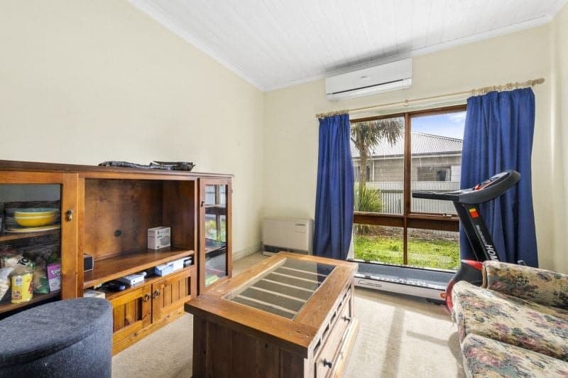 68 Mitchell Street Cobden VIC, Cobden - Thumbnail 3