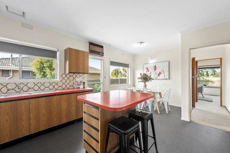 147 Armstrong Street COLAC VIC, Colac - Thumbnail 3