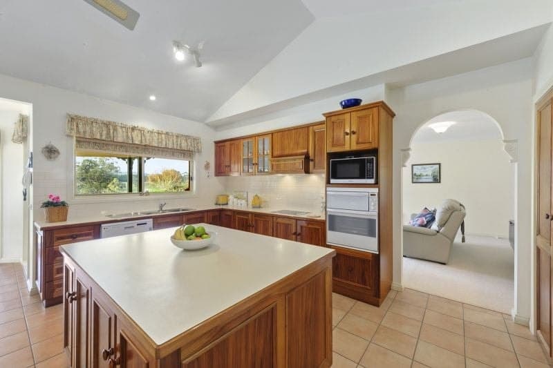 2565 Colac Forrest Road FORREST VIC, Forrest - Thumbnail 3