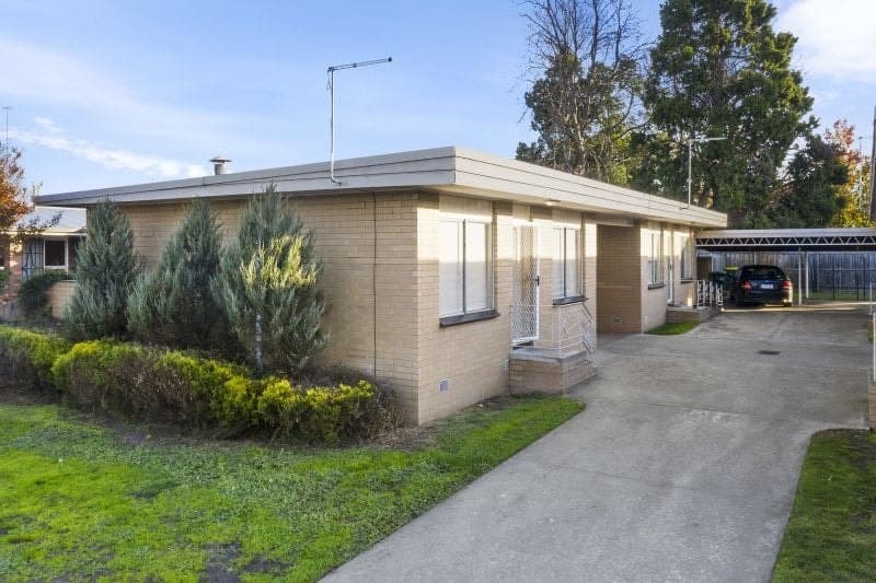5 Pitt Street COLAC VIC, Colac - Thumbnail 2