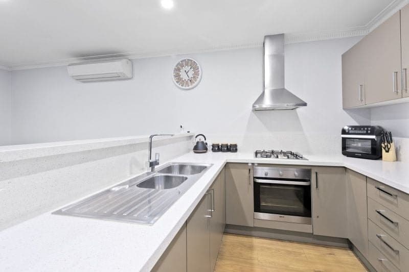 15 Armstrong Street COLAC VIC, Colac - Thumbnail 4