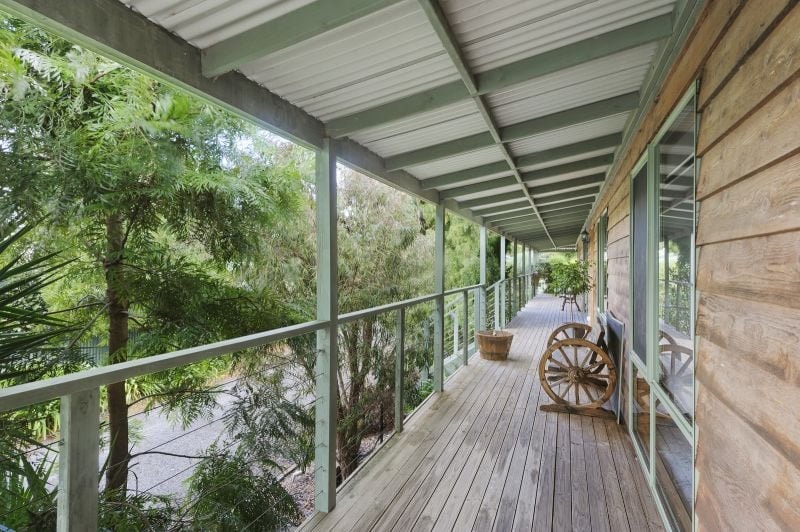 18 Beechy Court ELLIMINYT VIC, Elliminyt - Image 1