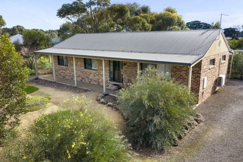 9 New Station Street CRESSY VIC, Cressy - Image 1