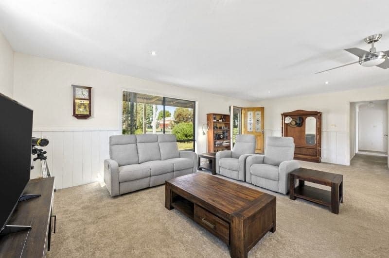 9 New Station Street CRESSY VIC, Cressy - Thumbnail 5