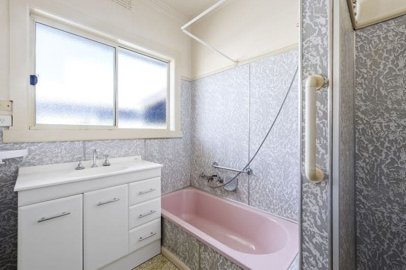 82 Murray Street East COLAC VIC, East Colac - Thumbnail 6