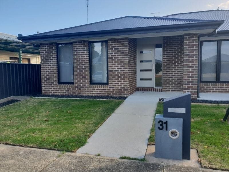 31 Nelson Street COLAC VIC, Colac - Image 1