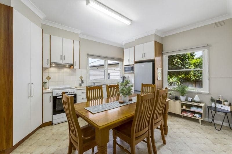 20 Thompson Street COLAC VIC, Colac - Thumbnail 2