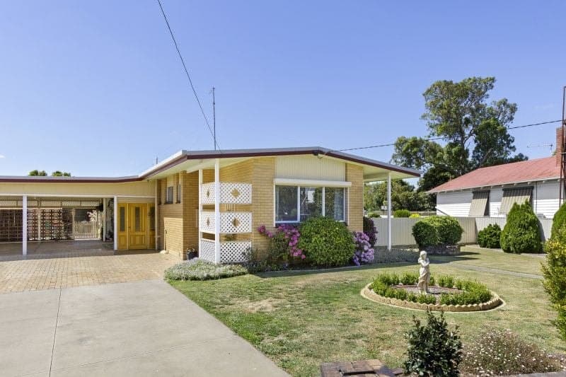 9 McAdam Crescent COLAC VIC, Colac - Image 1