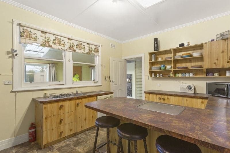 416 Murray Street COLAC VIC, Colac - Thumbnail 3