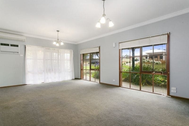 2-22 Polonia Road SIMPSON VIC, Simpson - Thumbnail 3