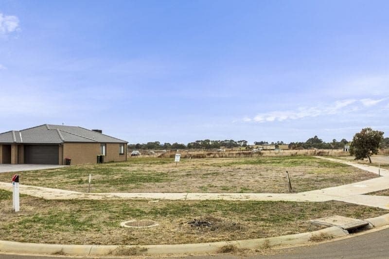 1 Hakea Drive ELLIMINYT VIC, Elliminyt - Image 1