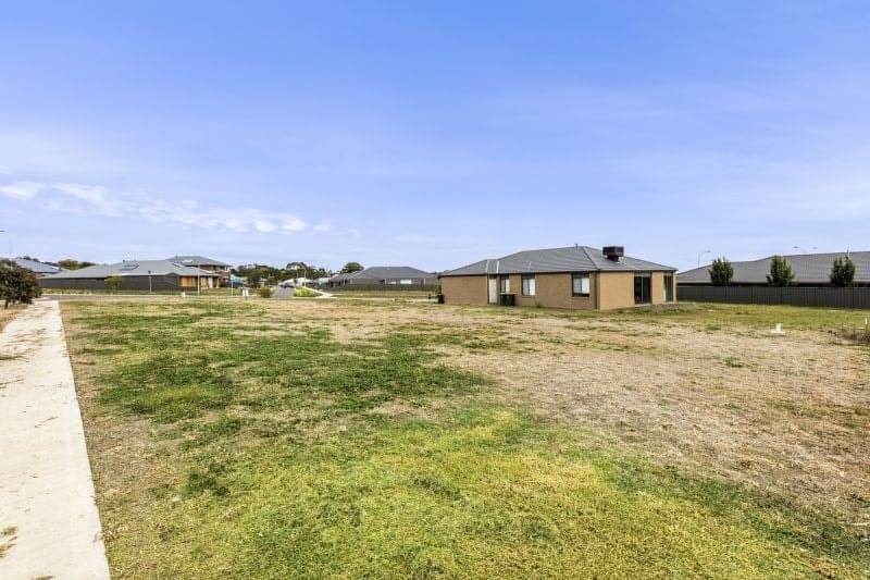 1 Hakea Drive ELLIMINYT VIC, Elliminyt - Thumbnail 4