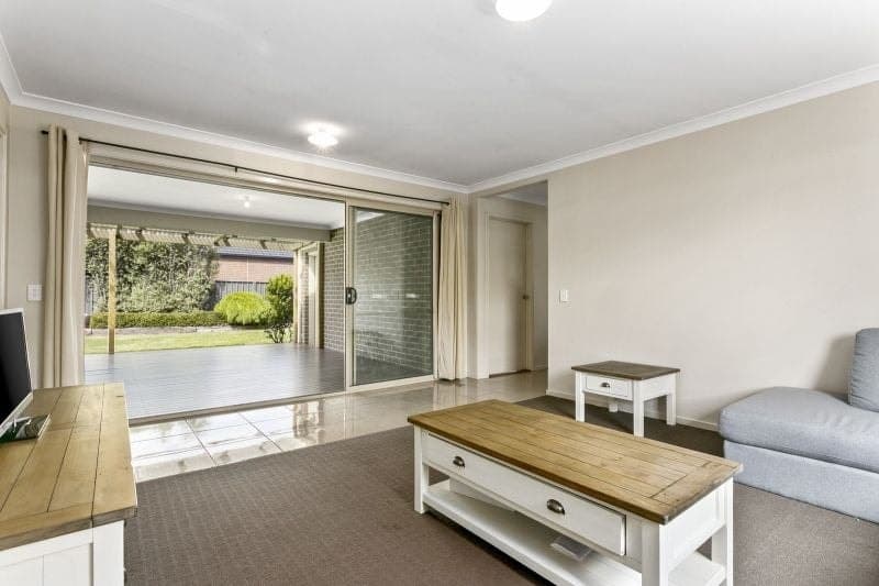61 Imperial Drive COLAC VIC, Colac - Thumbnail 4