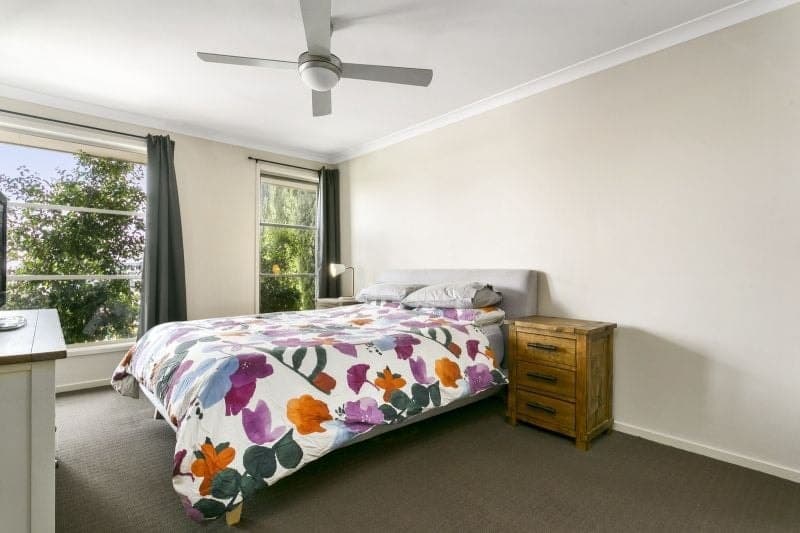 61 Imperial Drive COLAC VIC, Colac - Thumbnail 6