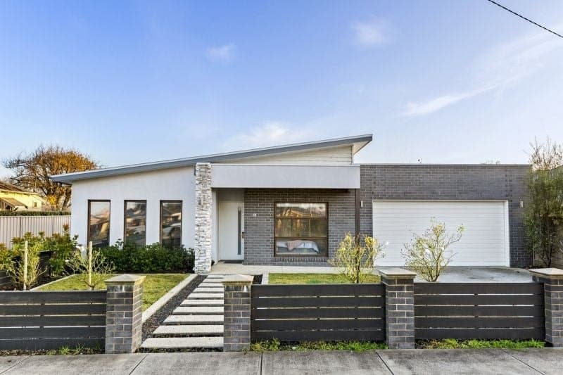 69 Murray Street East COLAC VIC, East Colac - Image 1