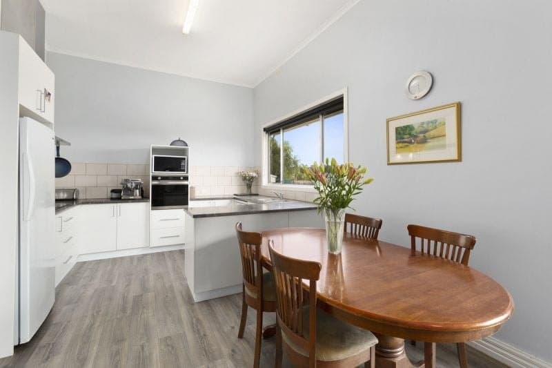 8 Strachan Street BIRREGURRA VIC, Birregurra - Thumbnail 2