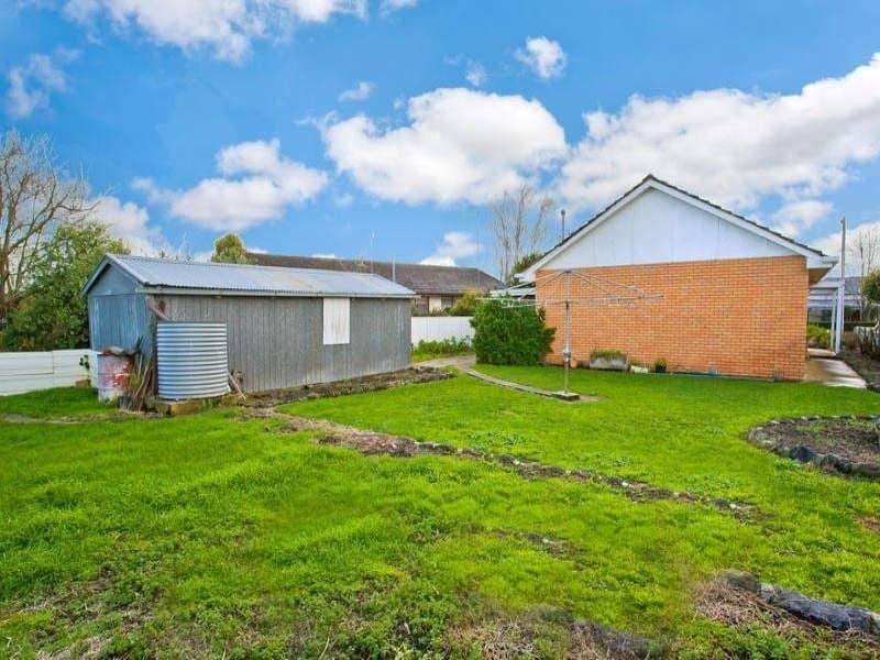 9 Church Street COLAC VIC, Colac - Thumbnail 5