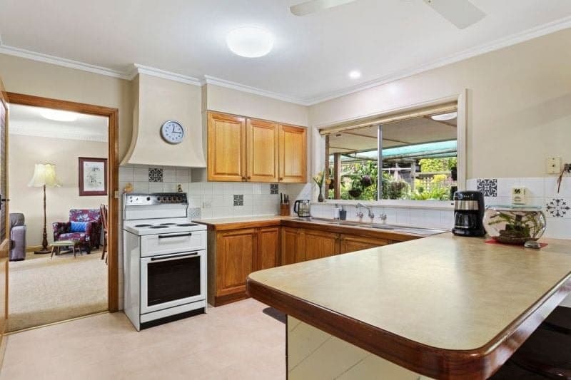 145 Everett Crescent BARONGAROOK WEST VIC, Barongarook West - Thumbnail 2