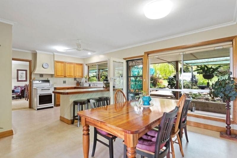 145 Everett Crescent BARONGAROOK WEST VIC, Barongarook West - Thumbnail 3