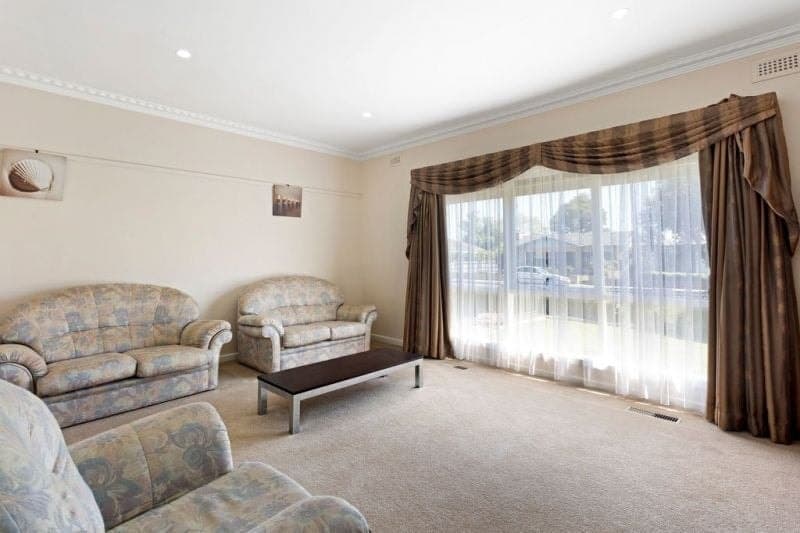 72 Hart Street COLAC VIC, Colac - Thumbnail 3
