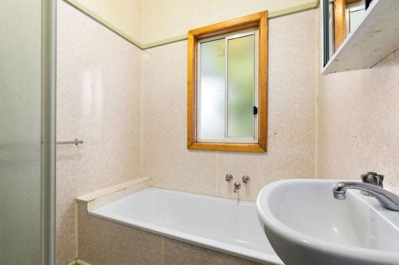 132 Queen Street COLAC VIC, Colac - Thumbnail 4