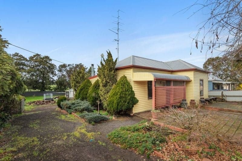 574 Corangamite Lake Road COROROOKE VIC, Cororooke - Image 1