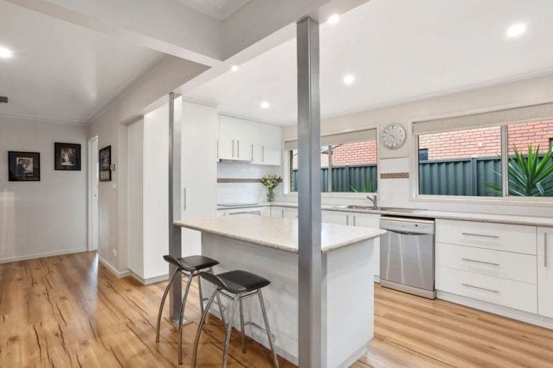 225 Sinclair Street South COLAC VIC, South Colac - Thumbnail 2