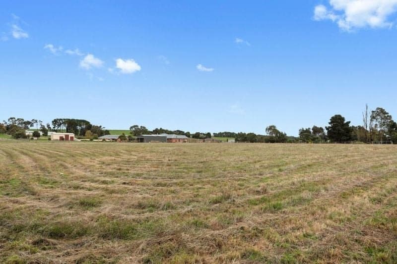 300 Sinclair Street South ELLIMINYT VIC, South Elliminyt - Thumbnail 2