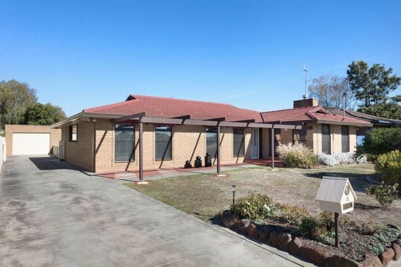 12 William Street COLAC VIC, Colac - Image 1