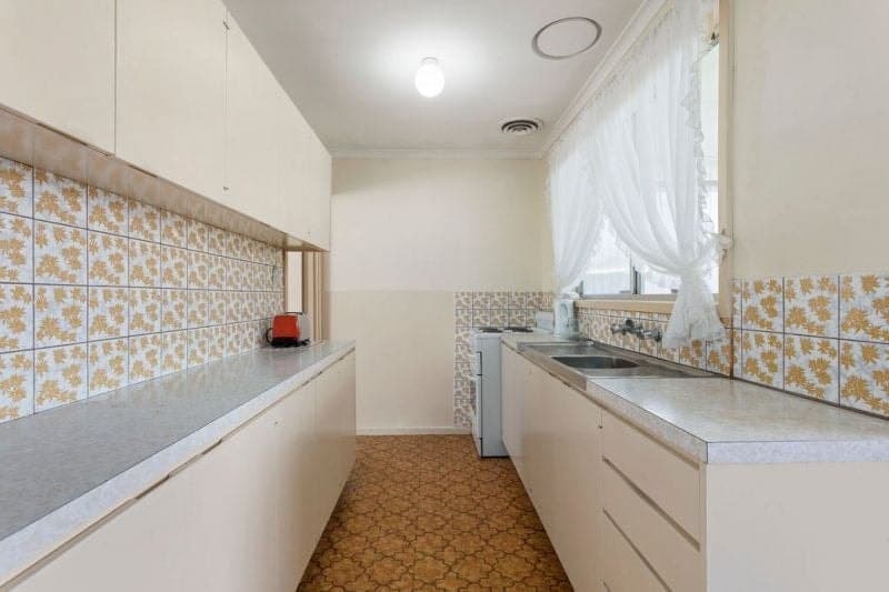 25 Donaldson Street COLAC VIC, Colac - Thumbnail 2