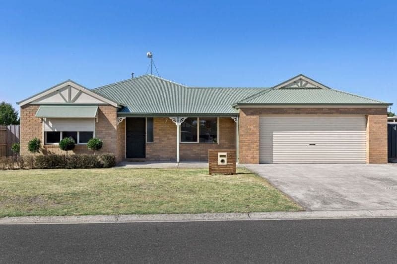 15 Kettle Street COLAC VIC, Colac - Image 1
