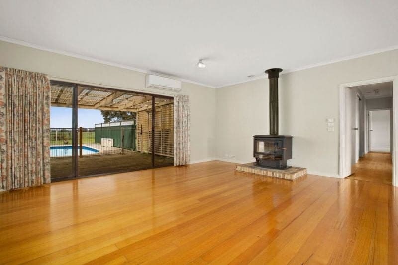 525 Princes Highway COLAC WEST VIC, Colac West - Thumbnail 7