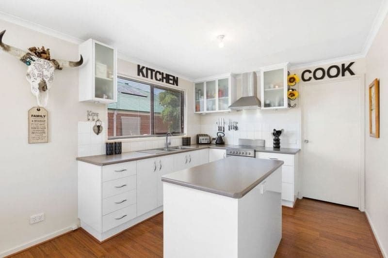 480 Murray Street COLAC VIC, Colac - Thumbnail 3