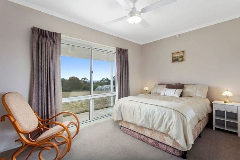 45 Everett Crescent BARONGAROOK WEST VIC, Barongarook West - Thumbnail 5