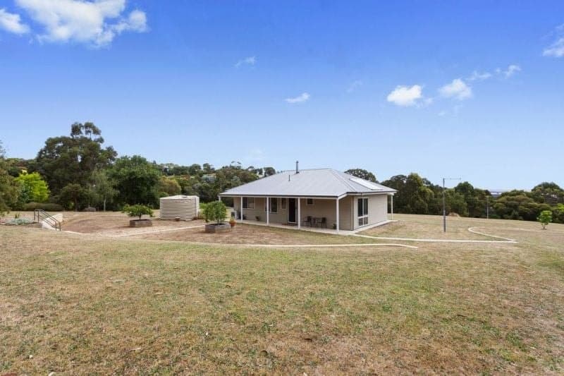 45 Everett Crescent BARONGAROOK WEST VIC, Barongarook West - Thumbnail 8