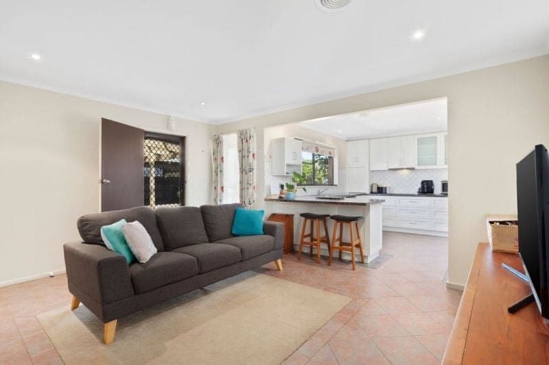 2 Woods Street COLAC VIC, Colac - Thumbnail 4