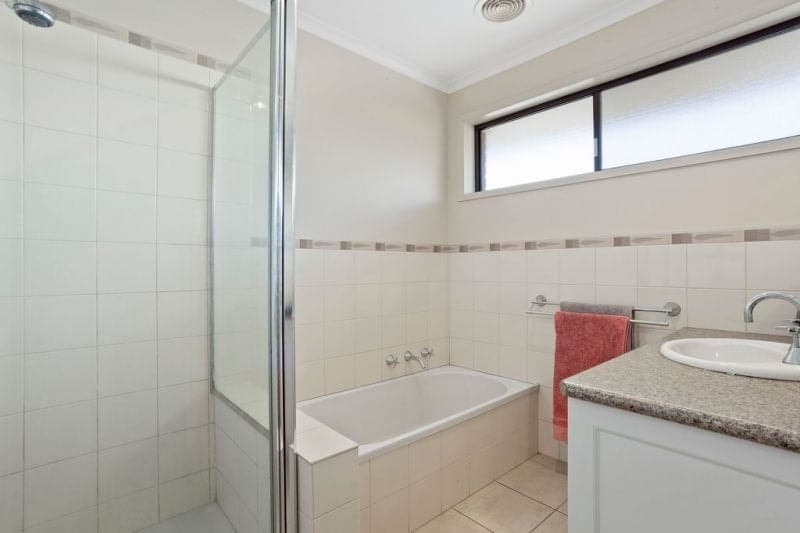 2 Woods Street COLAC VIC, Colac - Thumbnail 5