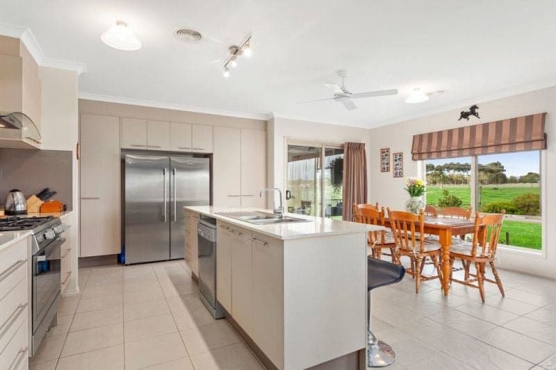 180 Warrowie Road IRREWARRA VIC, Irrewarra - Thumbnail 3
