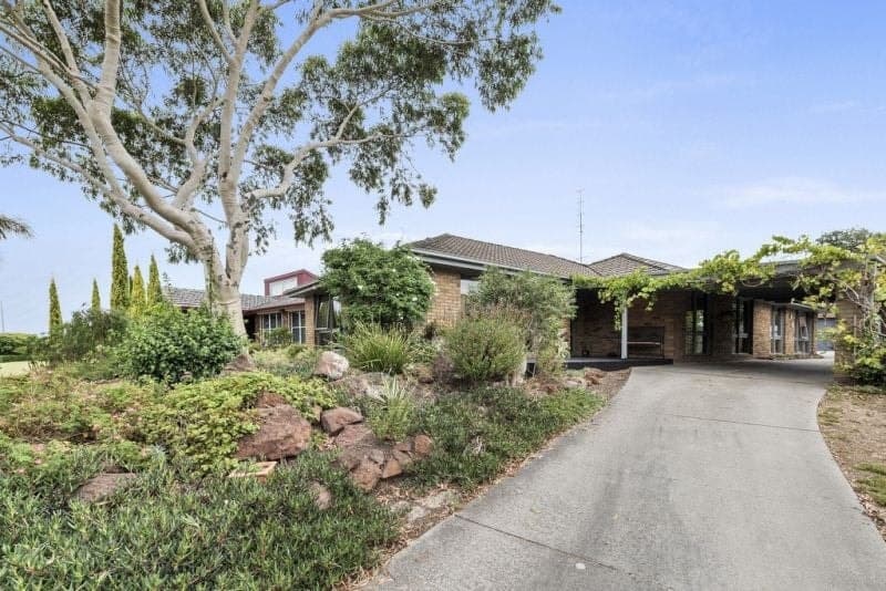 100 Marriner Street COLAC VIC, Colac - Thumbnail 2