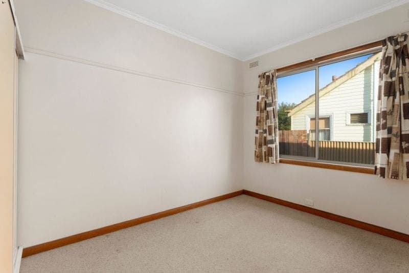 106 Armstrong Street COLAC VIC, Colac - Thumbnail 3